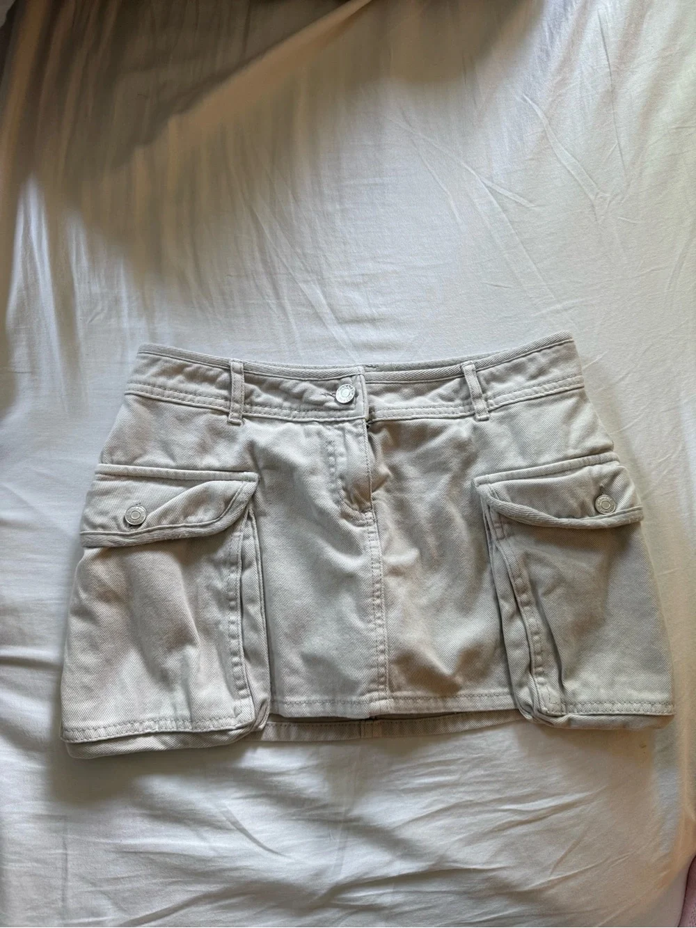 Garage White Mini Skirt with Cargo Pockets - Picture 3 of 4